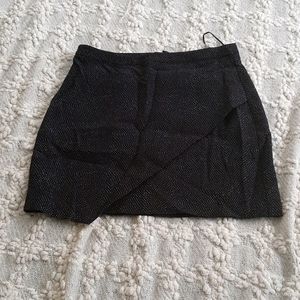🎈3/$10 NWT H&M skirt